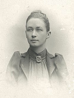 250px-Hilma_af_Klint,_portrait_photograph_published_in_1901